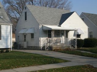 8137 Standard Ave, Center Line, MI 48015