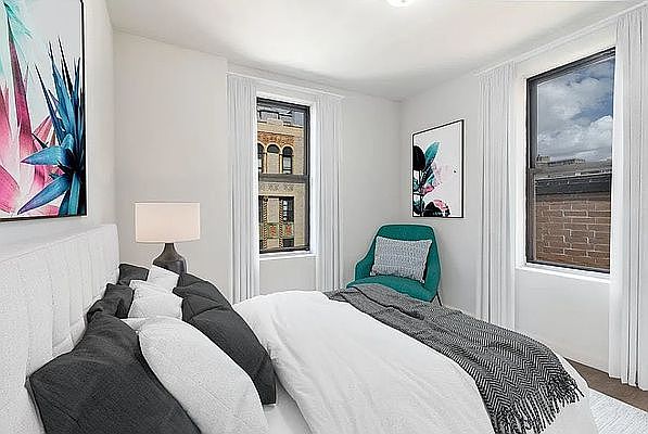 1st image of 86 E 4th St #40