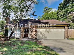 28 Windfellow Pl, Spring, TX 77381