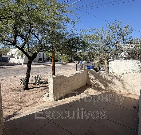 1222 N Olsen Ave — Photo 22