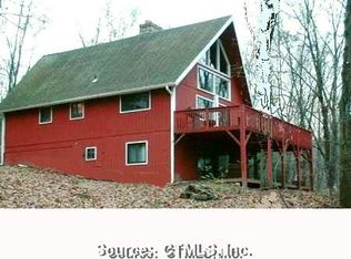 297 Peter Rd, Southbury, CT 06488