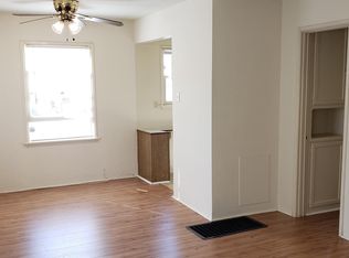 45 Roswell Ave #4, Long Beach, CA 90803