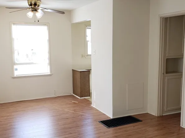 45 Roswell Ave #4, Long Beach, CA 90803