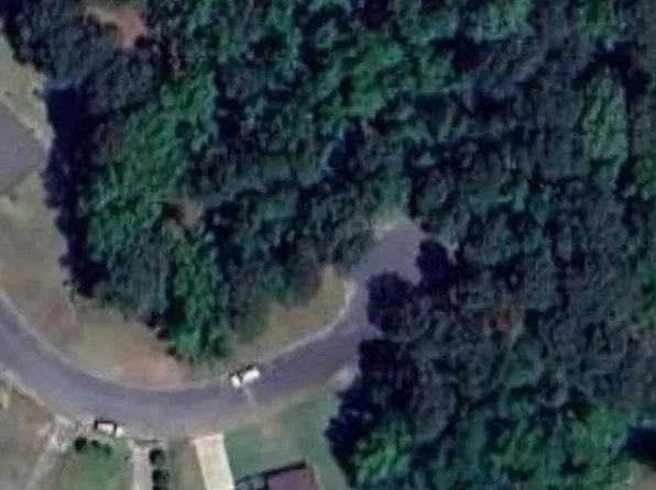 29 Westchester Dr, White Hall, AR 71602