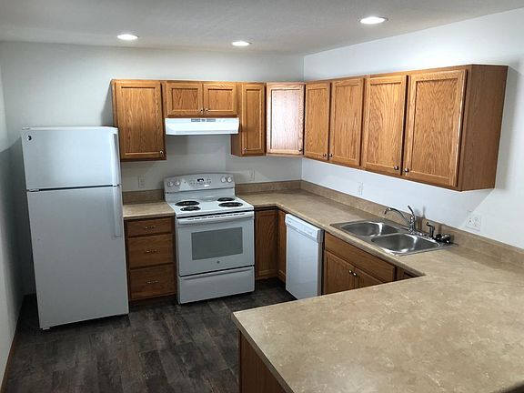 3rd image of 405 E Cottonwood St #A