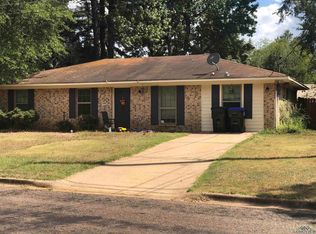 1208 Independence Dr, Longview, TX 75604