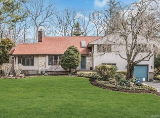 9 Cold Spring Hills Road, Huntington, NY 11743