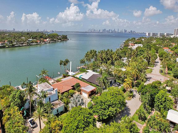 3rd image of 1180 Bay Drive