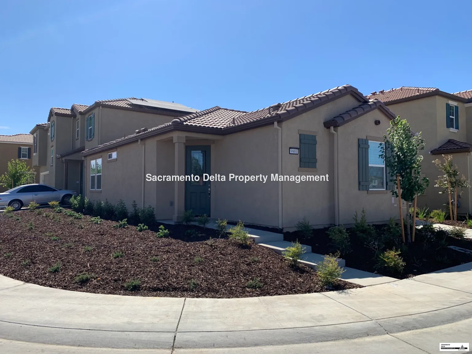 9901 Del Surf Ln photo 1