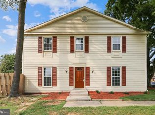 19955 Spur Hill Dr, Montgomery Village, MD 20886