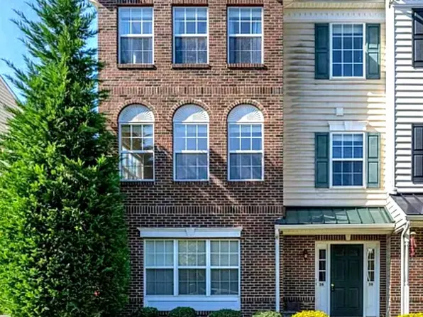 38 N School Ln, Souderton, PA 18964