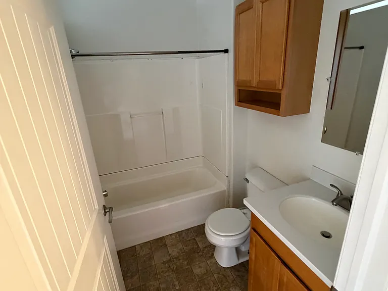 609 Central Ave #37 — Photo 4