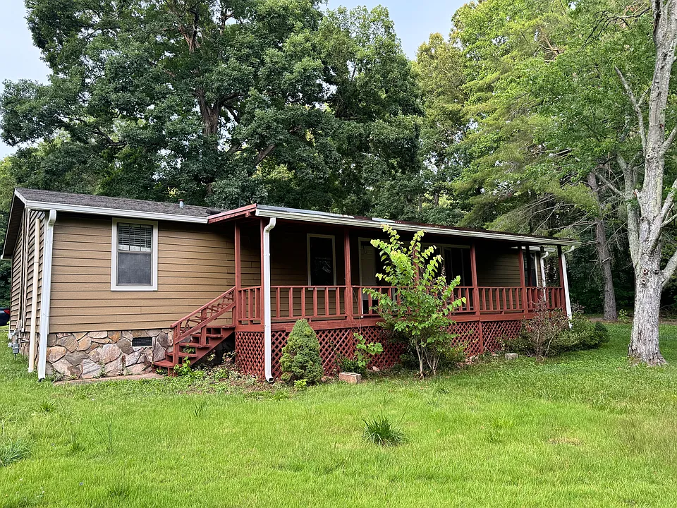 9700 Beatties Ford Rd