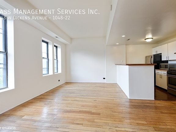 5th image of 1048 W Dickens Ave APT 22