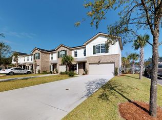 1804 Mariners Cir, St Simons Island, GA 31522
