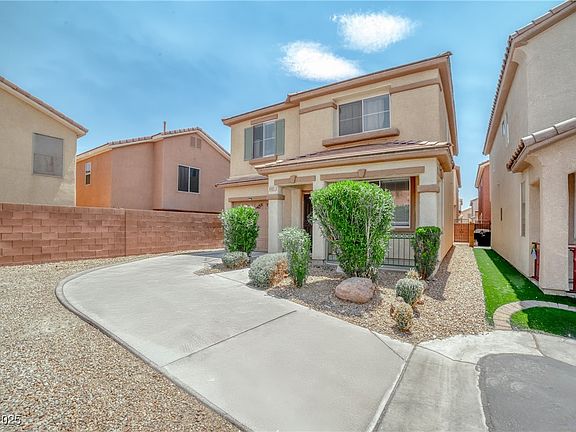 2nd image of 6809 Pacific Craft Ln