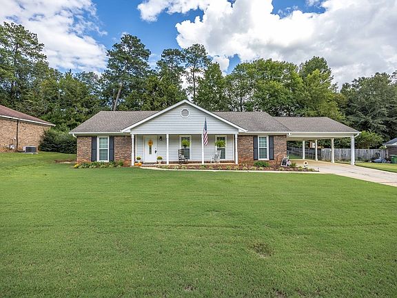 2nd image of 7338 Sierra Ct