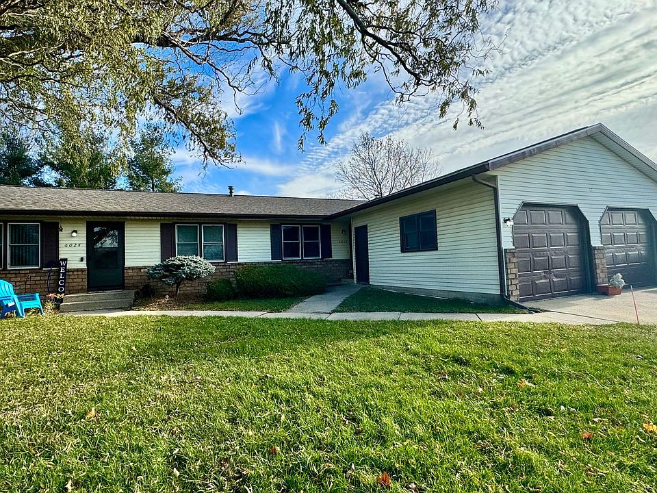 1st image of 6024 Campus Park Dr SE