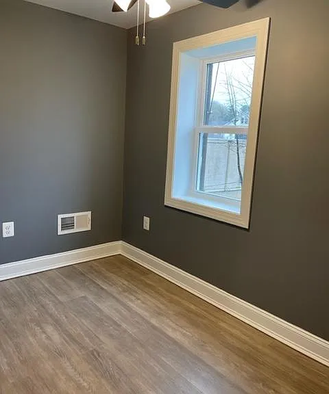 240 E Green St — Photo 21