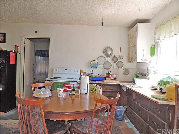 3rd image of 15714 Del Monte Ave
