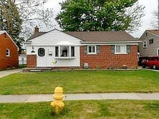 1st image of 32671 Benson Dr