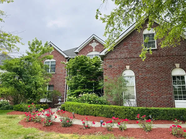 24374 Terra Del Mar Dr, Novi, MI 48374
