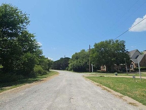 4th image of 39084 Cedar Trl