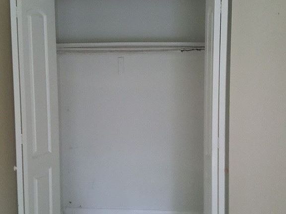 4th image of 5814 S 37th Ct