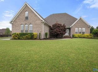 25909 Rosedown Dr, Athens, AL 35613