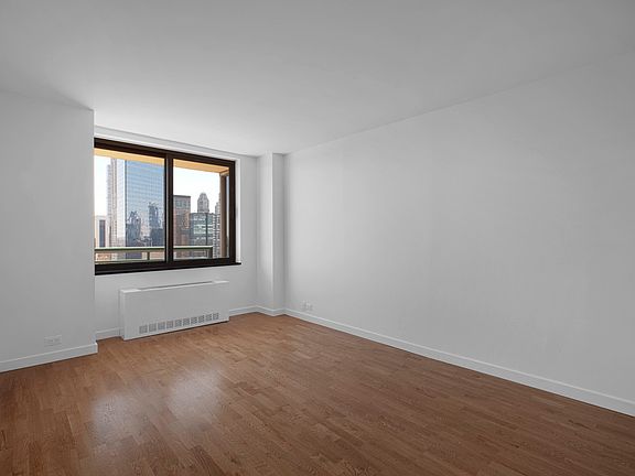 4th image of 124 W 60th St APT 46H