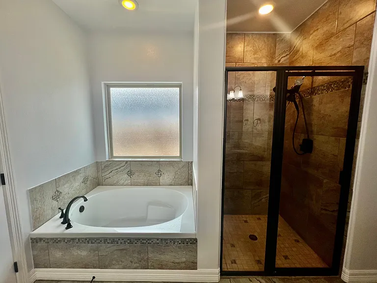 7114 Presidents Dr — Photo 11