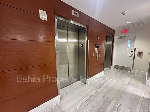 5th image of 1871 NW South River Dr Unit 1004