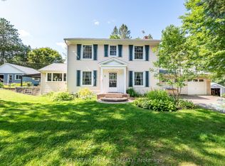 4 Macdonald St, Deep River, ON K0J1P0