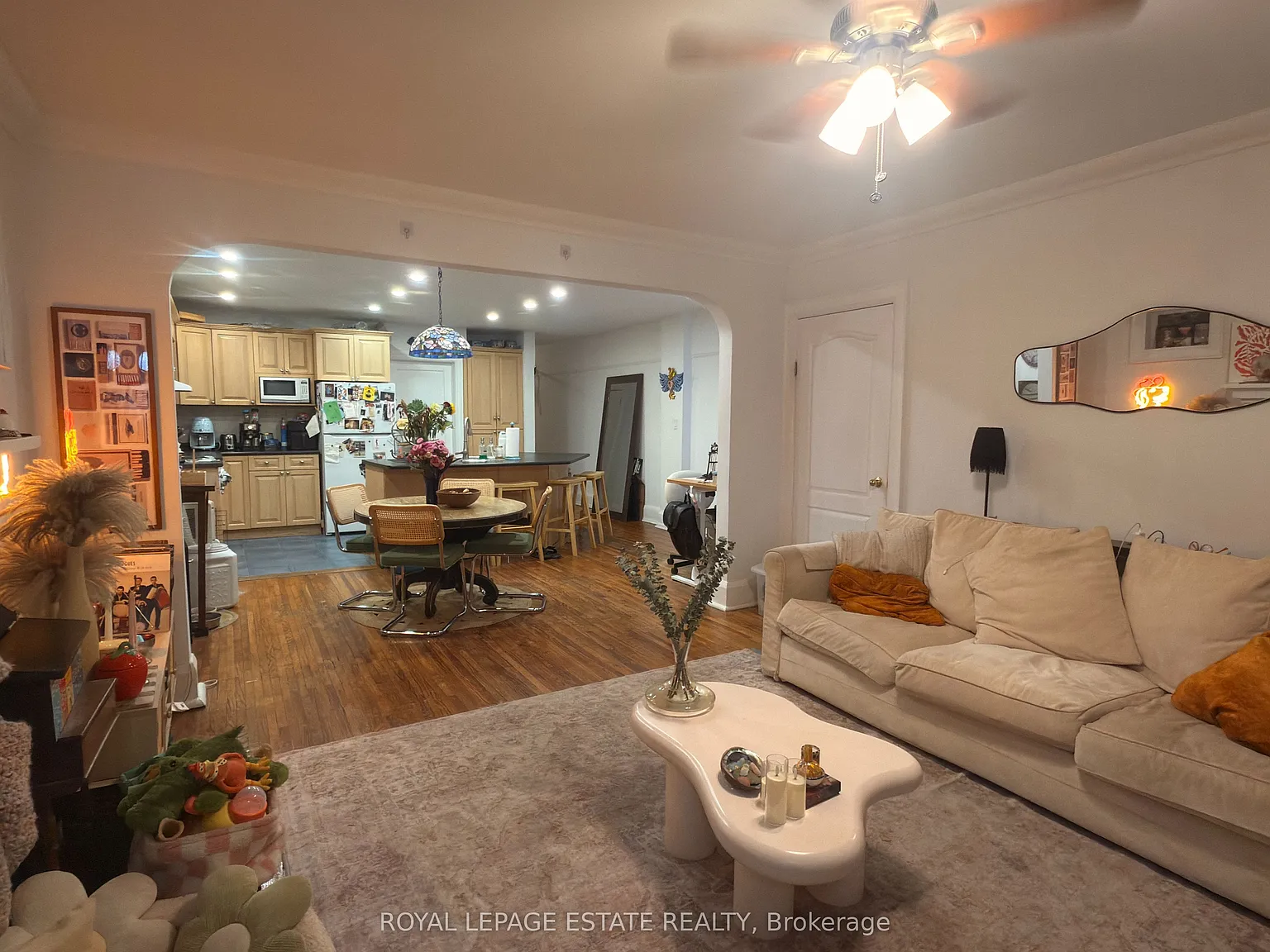 2 bed, $3,250 — Photo 2