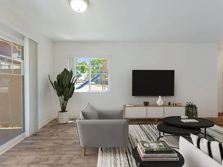 Chollas Heights - Military Housing — Photo 6