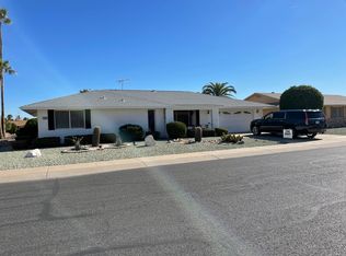 19825 N Signal Butte Cir, Sun City, AZ 85373