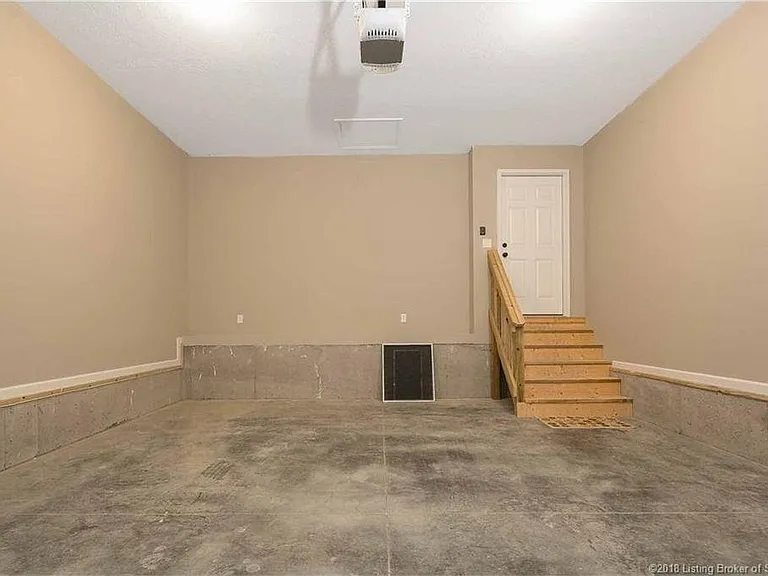 454 Pine Drive Cir — Photo 2
