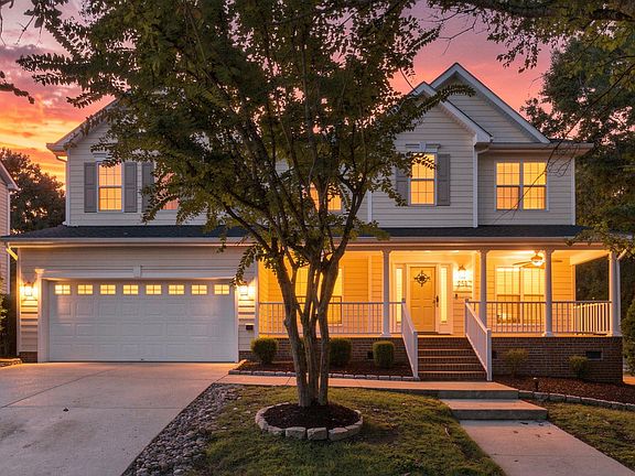 2nd image of 2513 Wyatt Ln