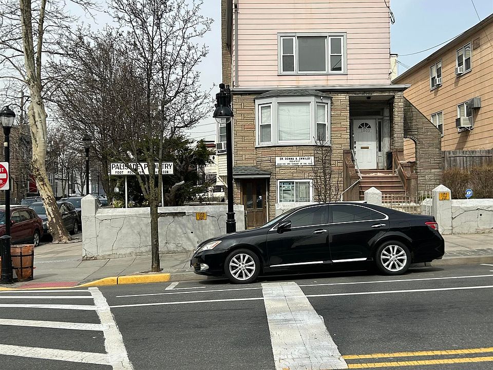1st image of 1001-1003 Palisade Ave