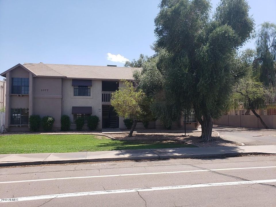 1st image of 1077 W 1st St APT 102