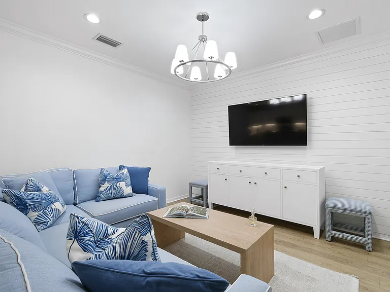193 Porgee Rock Pl — Photo 16