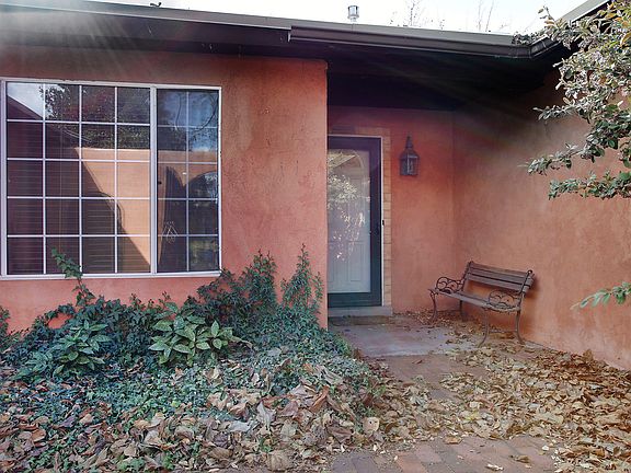 5th image of 12200 Baja Dr NE