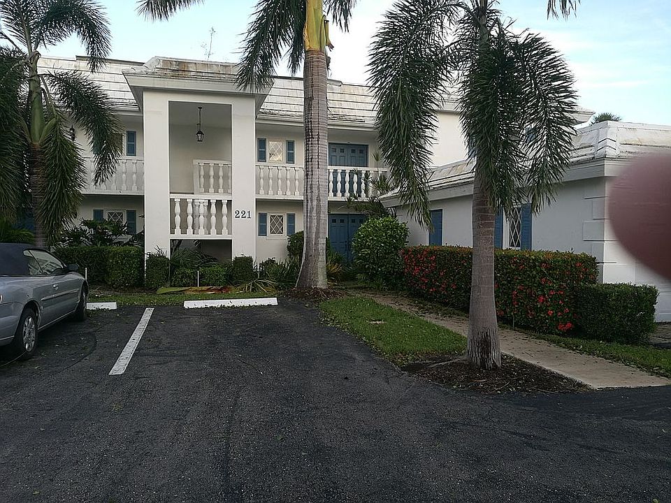 1st image of 221 Palm River Blvd APT D102