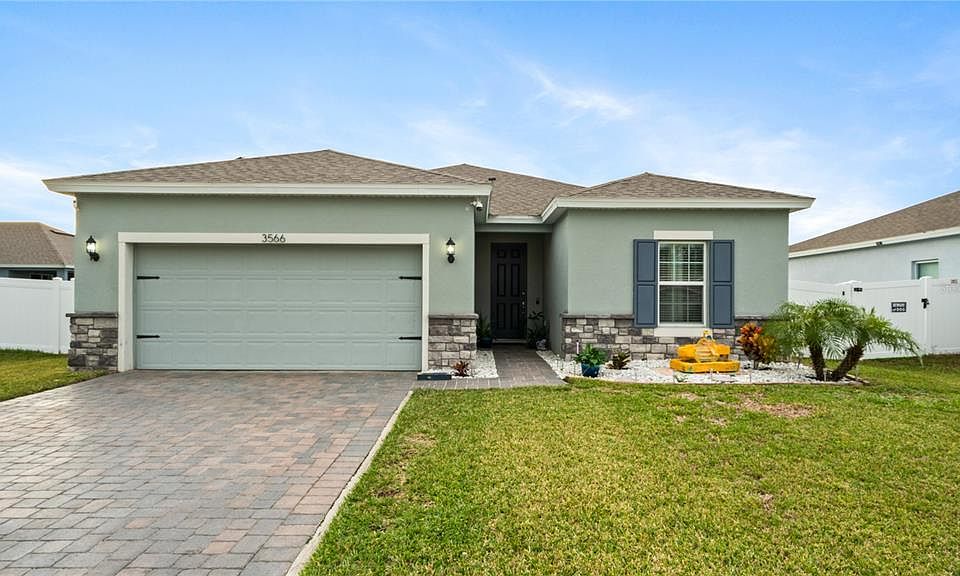 1st image of 3566 Fernanda Dr