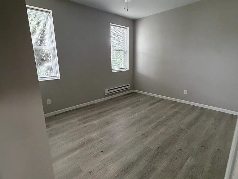 537 W Olney Ave #2 — Photo 9