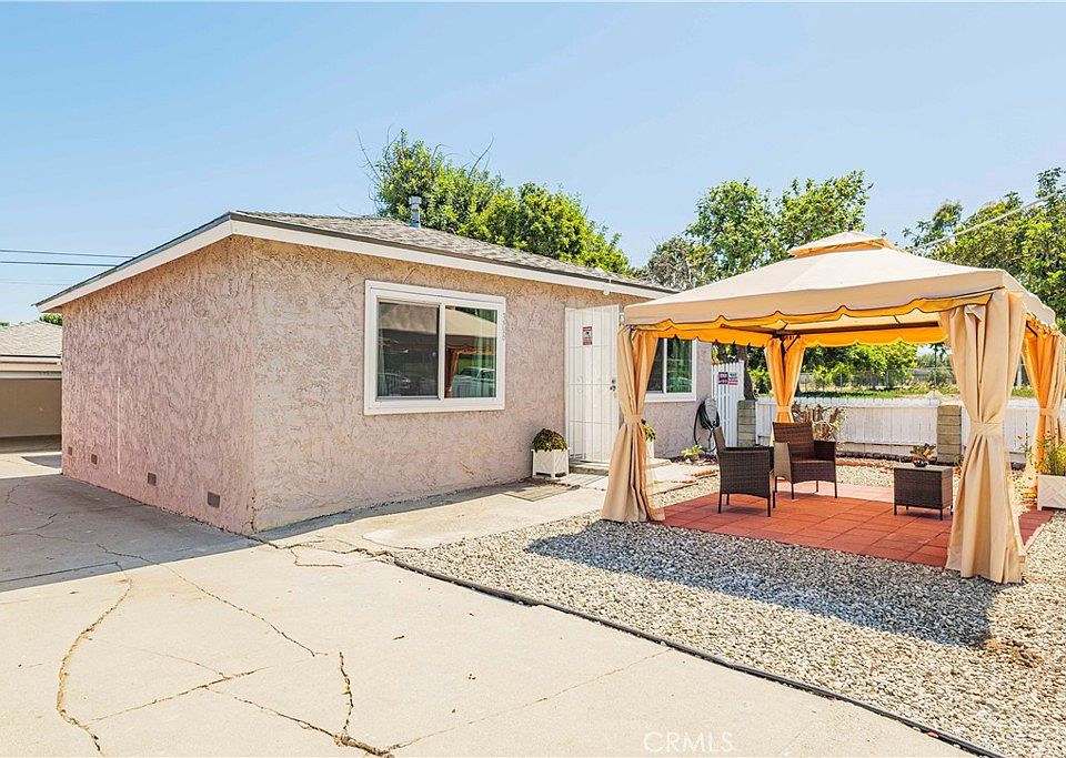1st image of 308 W Lomita Blvd