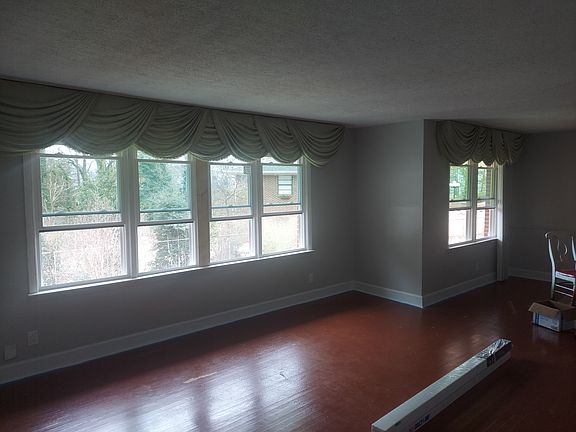 Living room, dining room
