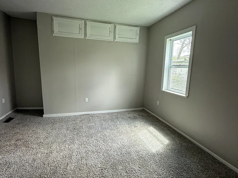 3100 Avenue J — Photo 7