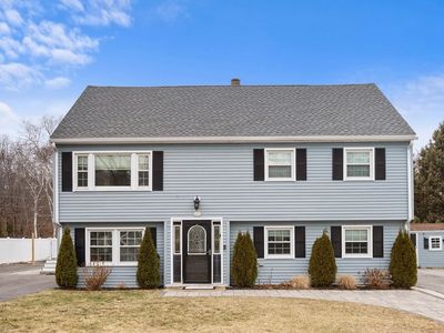 2 Finch Ln, Gloucester, MA, 01930