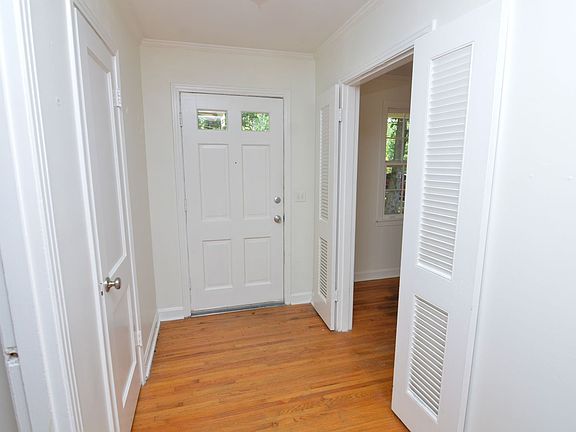 3rd image of 729 Richfield Dr